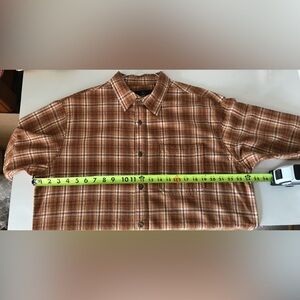 EUC RedHead Button Down Short Sleeve Collared Casual Wear Shirt Size L